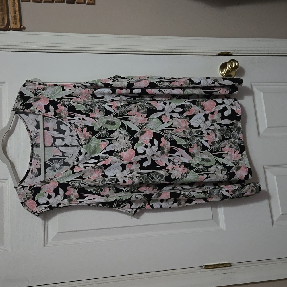 Multi colored tank top